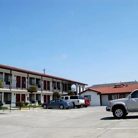 Travelodge By Wyndham Vallejo-2