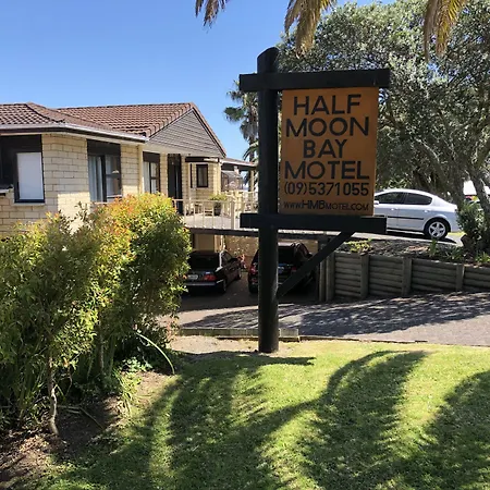Half Moon Bay Motel-3