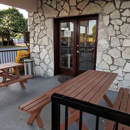 La Hacienda Motel-3