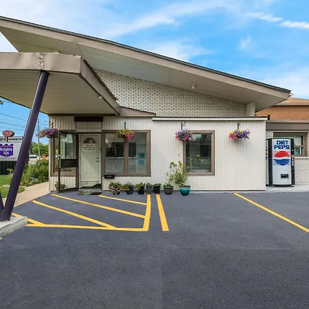Knights Inn Burlington-3