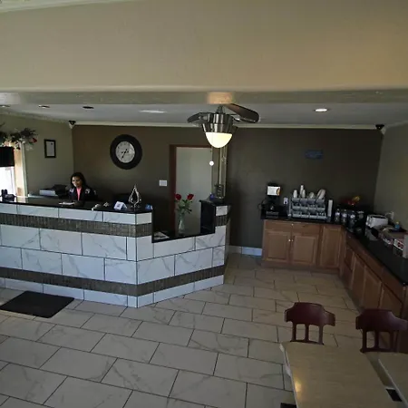 Executive Inn Snyder-2