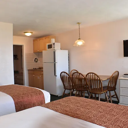 Blue Water Motel-2