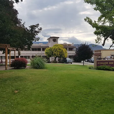 Avalon Inn-3