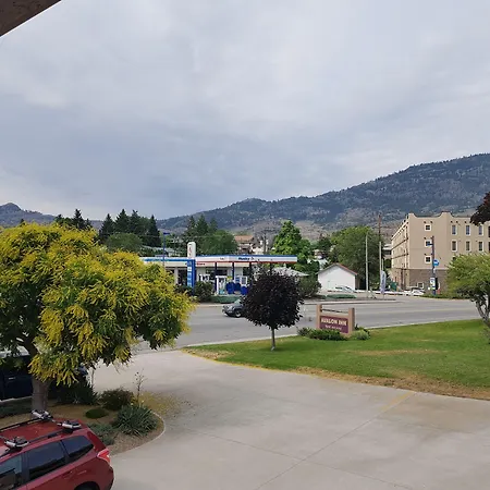 Avalon Inn-3
