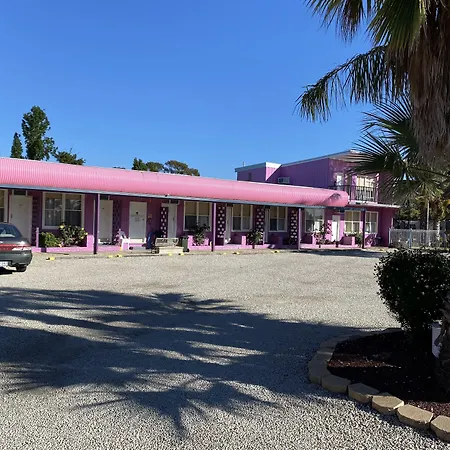 Paddle Steamer Motel-3