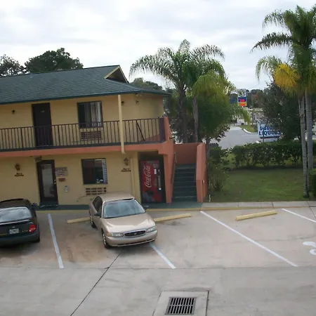 All-Suite Motel-3