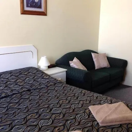 Grand Central Motel-2