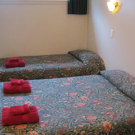 Blue Dolphin Motel-3