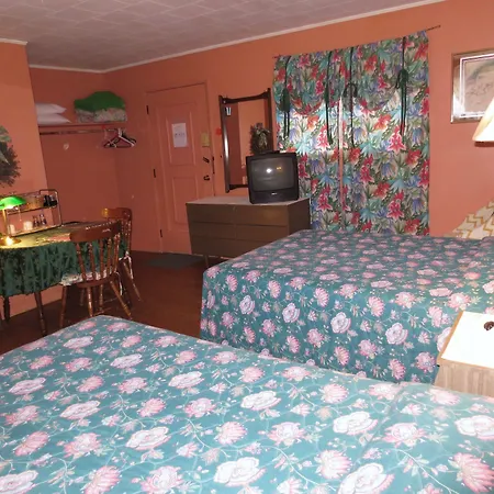 Four Seasons Motel-3