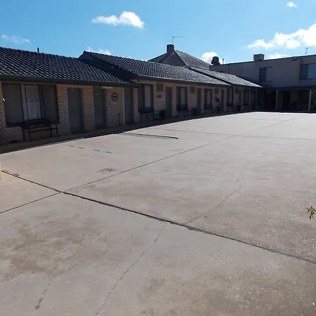 Cowra Crest Motel-2