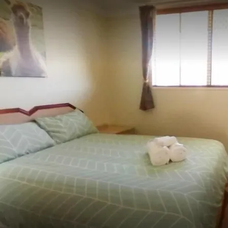 Clansman Motel-3