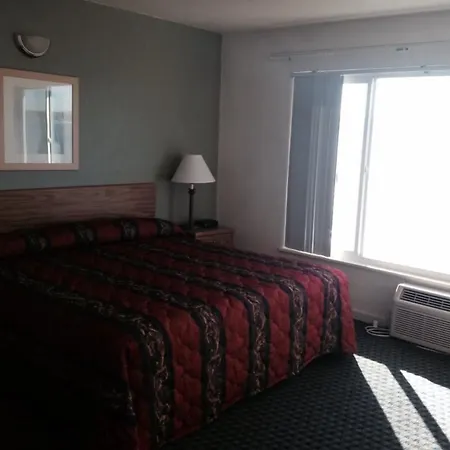 Lake Marina Inn-3