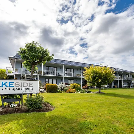 Lakeside Motel & Apartments-3