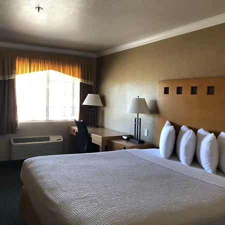Lake Point Lodge-3
