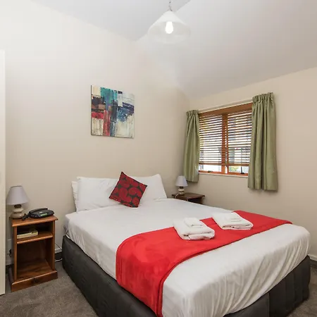 Gladstone Motel-2