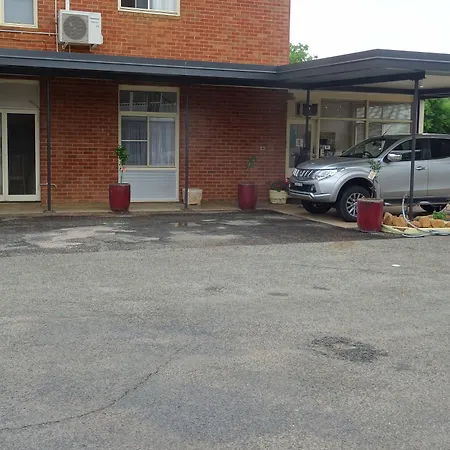 Memphis Motor Inn- Under New Management-2