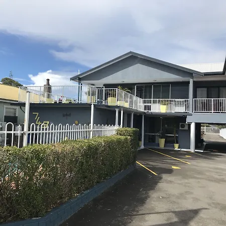 Lakeview Motor Inn-2