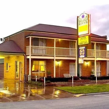 Golden River Motor Inn-3