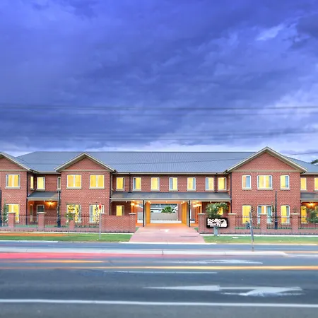 Best Western Plus Bolton On The Park-3