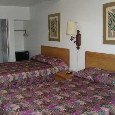 Cascade City Center Motel-3