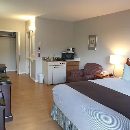 Island View Lodge-2