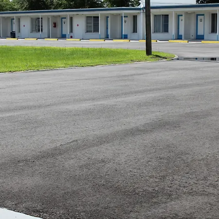 Royal Inn Motel-2