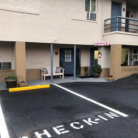 Ellijay Inn - Downtown Ellijay-2