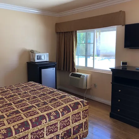 Regency Motel-3