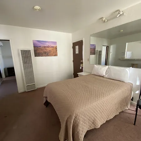 Bristlecone Motel-3
