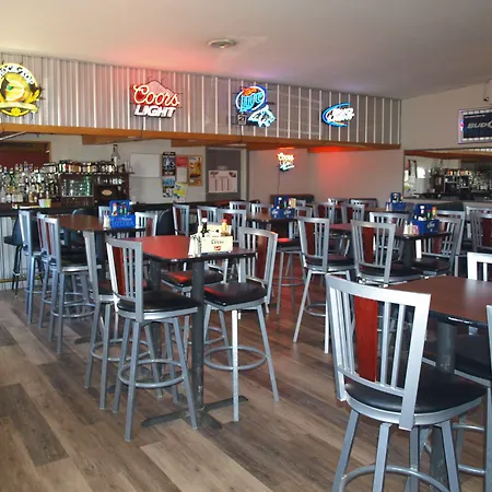 Yellowstone River Inn-2
