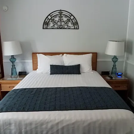 Bay Top Motel-3