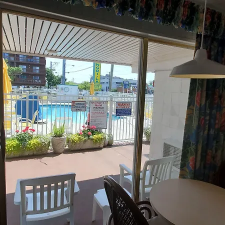 Shangri-La Motel-3