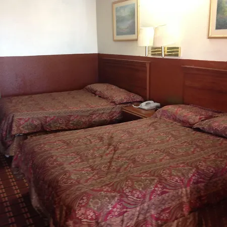 Executive Inn Robstown-3