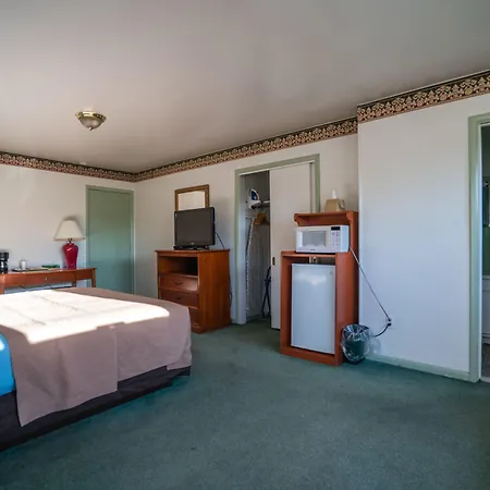 Mahoning Inn-2