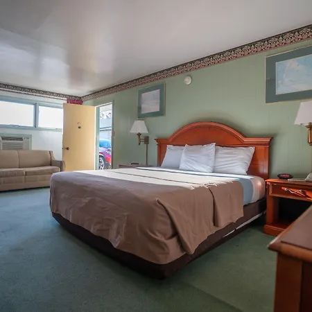 Mahoning Inn-3