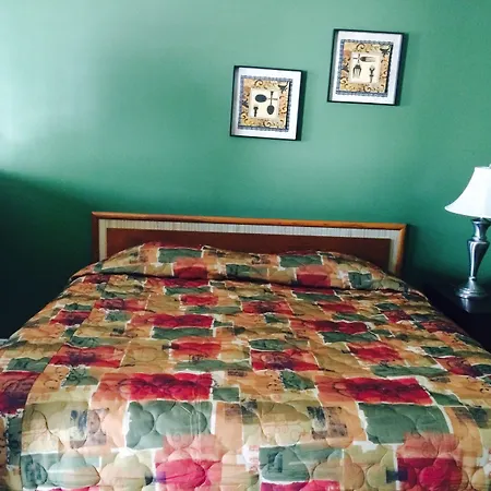 Sunrise Motel-2