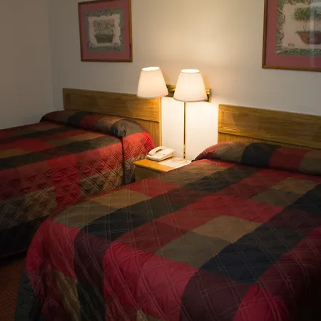 Tazewell Motor Lodge-2