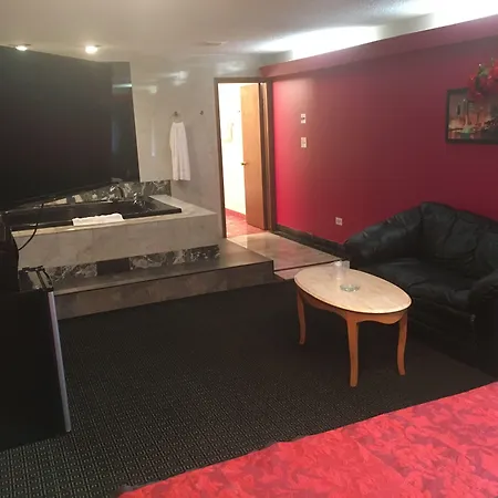 Midway Inn & Suites-3