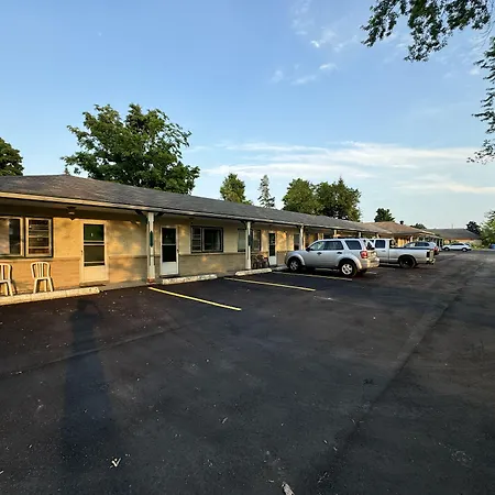 Holiday Motel-2