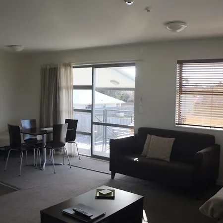 Pegasus Gateway Motels & Apartments-2