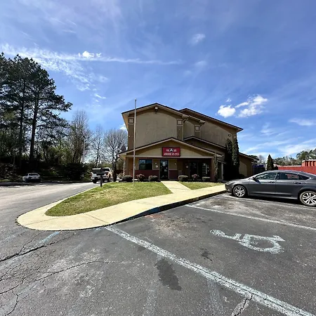 American Inn-Alexander City-3