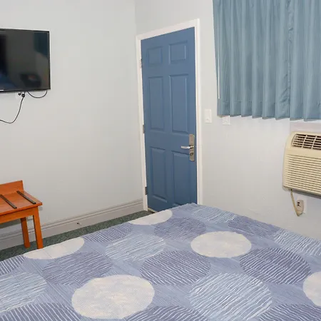 Comet Motel-2