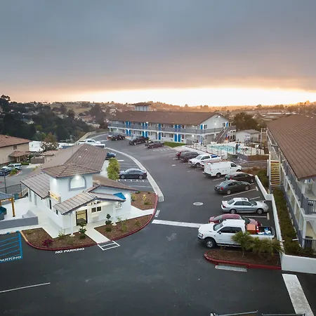 Days Inn By Wyndham Arroyo Grande Pismo Beach-3