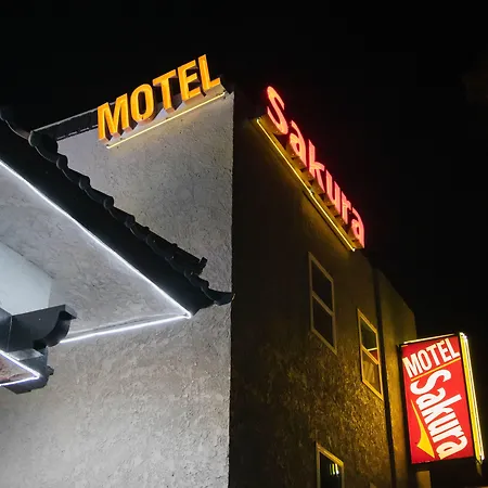 Sakura Inn (Adults Only)-3