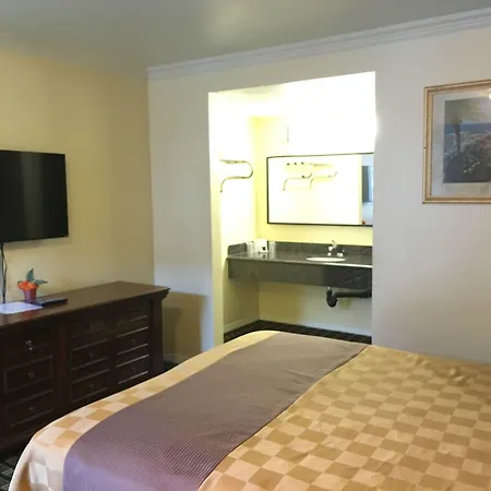 Hacienda Inn-3