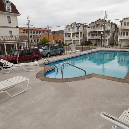 Wildwood Inn Hotel Beach & Boardwalk-2