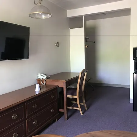 Allenwood Motel-3