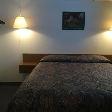 Sunset Motel-2