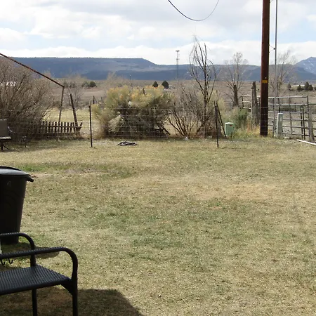 Lamplighter Lodge-2