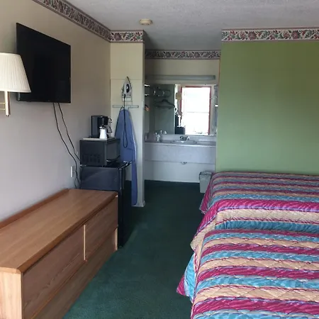 Western Motel - Camilla-2